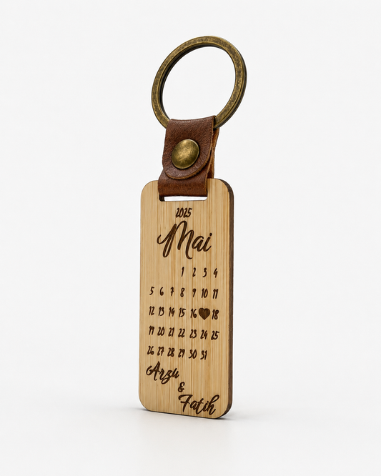 Personalisierter Holz-Anhänger mit Gravur